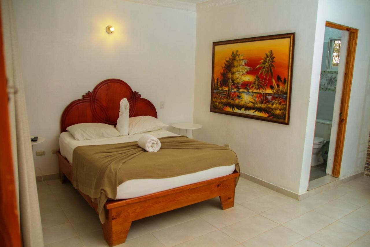 Hotel Colinas Del Rey Hato Mayor Del Rey Exterior photo